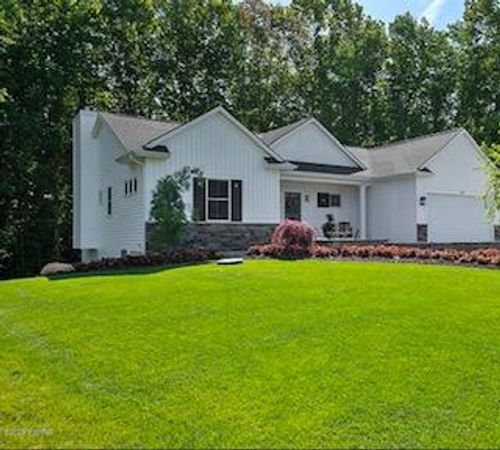 4087 Ronalds Rd, Dorr, MI, 49323-9071 | Card Image