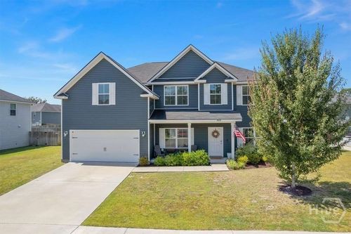 484 Fairview Cir, Hinesville, GA, 31313-5782 | Card Image