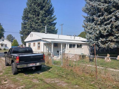 303 S Stevens St, Chewelah, WA, 99109-9367 | Card Image