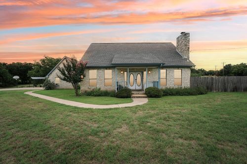 419 Crossland Dr, Georgetown, TX, 78628-3801 | Card Image