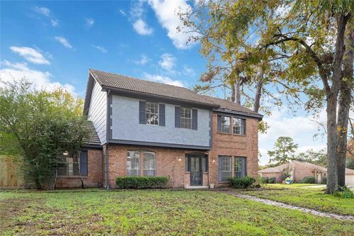 6719 Brittany Park Ln, Houston, TX, 77066-3845 | Card Image