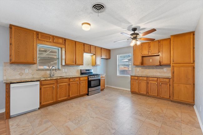 2417 Livenshire Dr, House other with 3 bedrooms, 2 bathrooms and null parking in Garland TX | Image 8