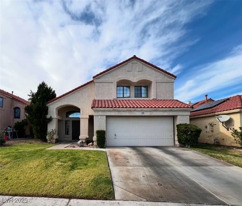 135 Monteen Dr, Henderson, NV, 89074-3344 | Card Image