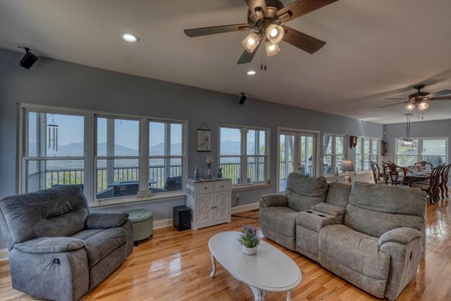115 Wilson Mountain Smt, Home with 3 bedrooms, 3 bathrooms and 2 parking in Blairsville GA | Image 18