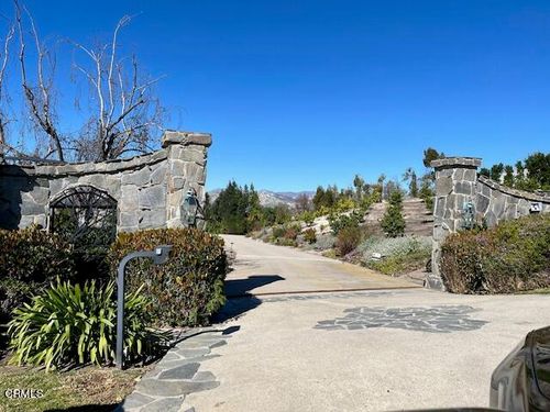 5985 Worth Way, Camarillo, CA, 93012-9361 | Card Image