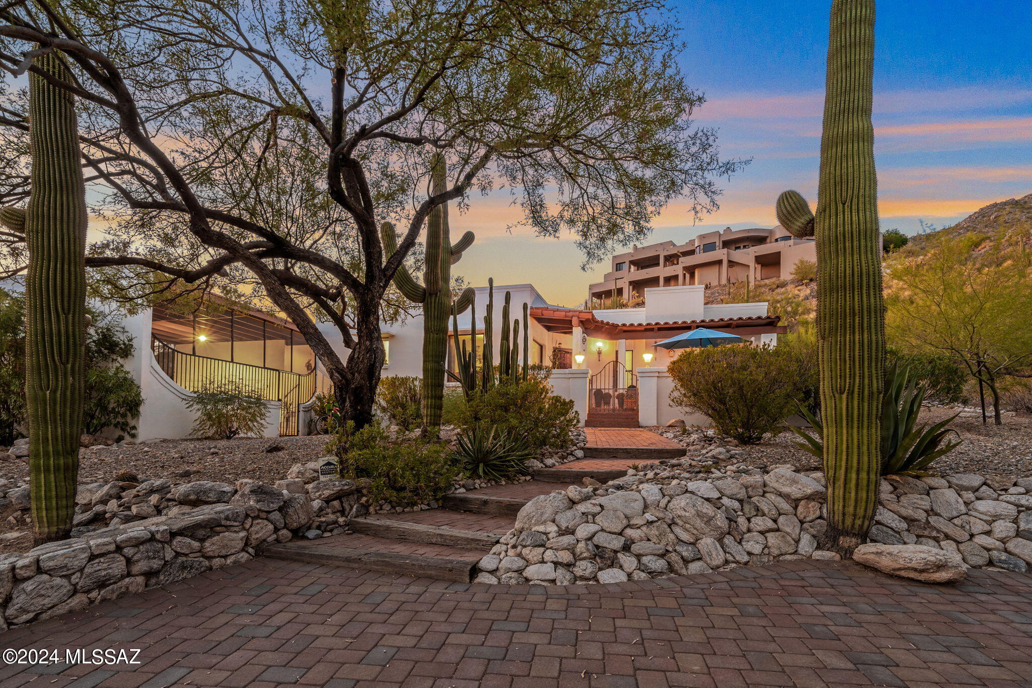 Coronado Dr, Tucson, AZ 85718