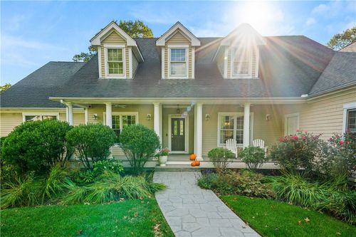 222 Windmill Dr, South Kingstown, RI, 02879-1529 | Card Image