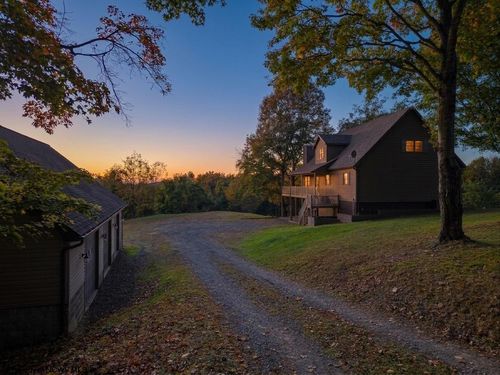 1426 Kingwood Pike, Morgantown, WV, 26508 | Card Image