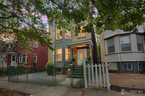 159 Milford Ave, Newark, NJ, 07108-2712 | Card Image