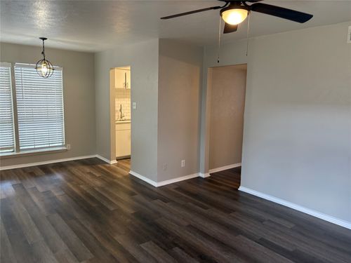 214-2211 S Vernon Avenue, Dallas, TX, 75224 | Card Image