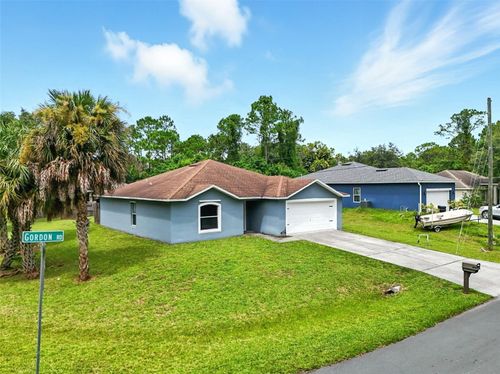 202 Gordon Rd Nw, PALM BAY, FL, 32907-6950 | Card Image