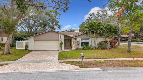3005 Enisglen Dr, PALM HARBOR, FL, 34683-2000 | Card Image