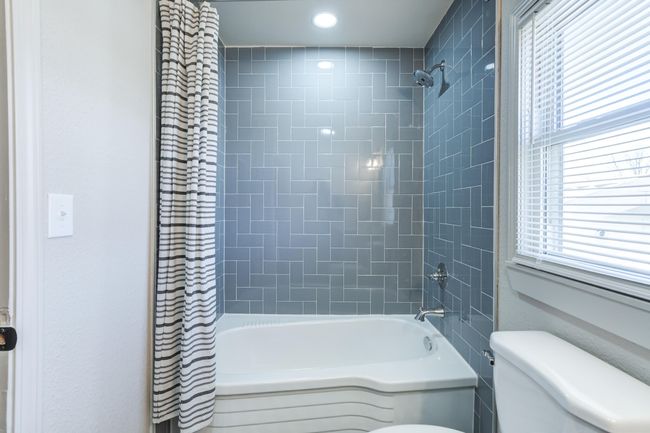 505 W 7 Th St, House other with 4 bedrooms, 3 bathrooms and null parking in Idalou TX | Image 37