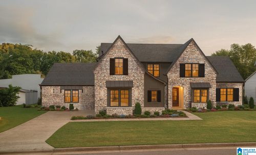 1733 Glasscott Trl, HOOVER, AL, 35226-6393 | Card Image