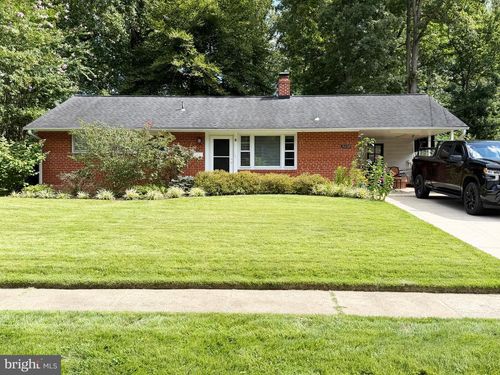 5618 Inverchapel Rd, SPRINGFIELD, VA, 22151-2026 | Card Image