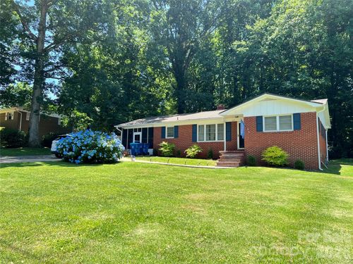 234 Allendale Dr, Forest City, NC, 28043-9457 | Card Image