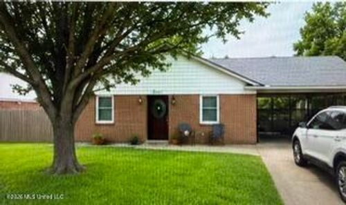 2121 Cardinal Lane, Clarksdale, MS, 38614 | Card Image