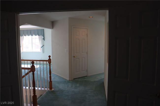 Corridor with an upstairs landing and carpet | Image 48