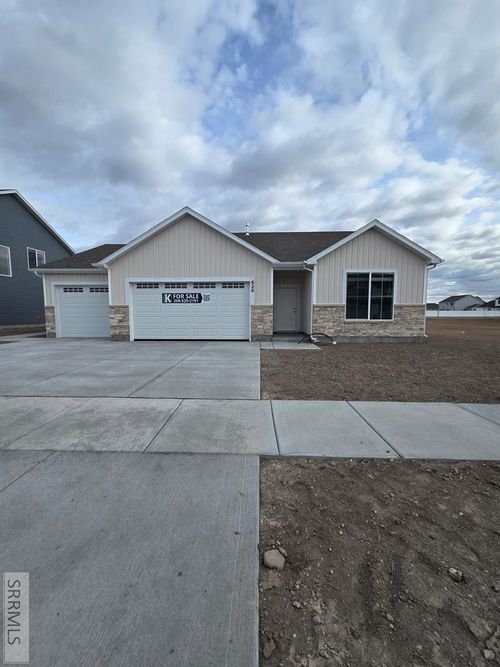 628 S 2315 W, Rexburg, ID, 83440-5134 | Card Image
