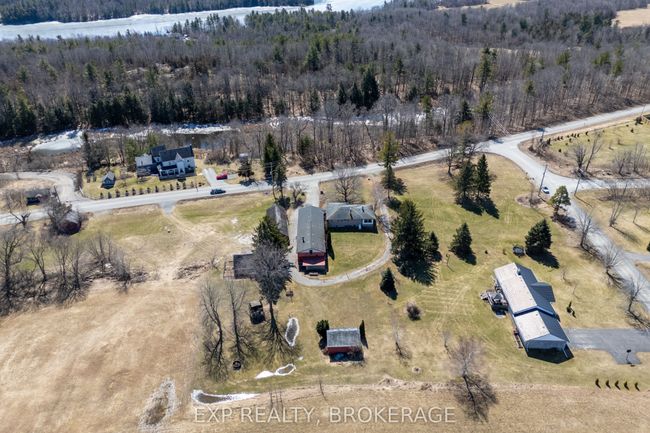 3454 Round Lake Road, House other with 3 bedrooms, 1 bathrooms and 8 parking in South Frontenac ON | Image 30