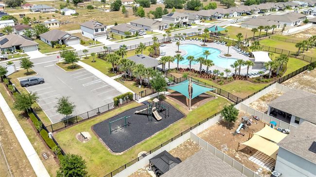 747 Citrus Isle Dr, House other with 3 bedrooms, 2 bathrooms and null parking in DAVENPORT FL | Image 37