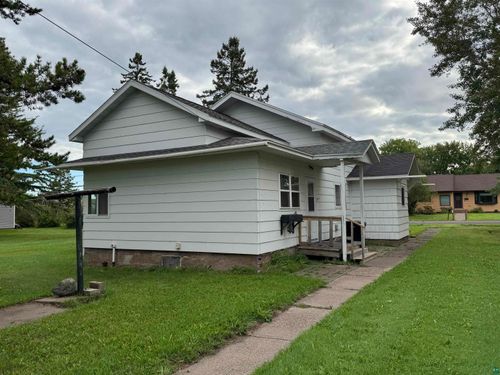 1611 Washington Ave, Superior, WI, 54880-2434 | Card Image