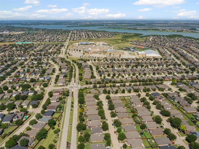 Aerial overview of property's location with nearby suburban area | Image 38