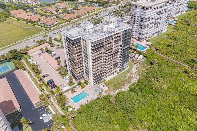 806 - 3100 N Highway A1a, Condo with 3 bedrooms, 2 bathrooms and null parking in Hutchinson Island FL | Image 15