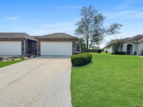 5344 Courtyard Dr, Gonzales, LA, 70737-8560 | Card Image