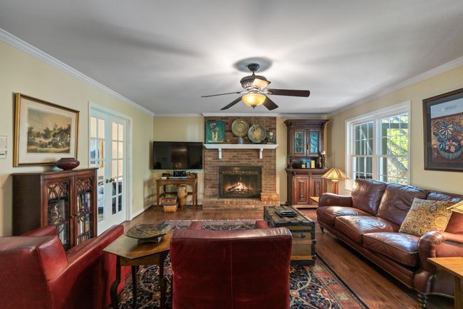 2227 Bay Pointe Dr, House other with 5 bedrooms, 3 bathrooms and null parking in Hixson TN | Image 8