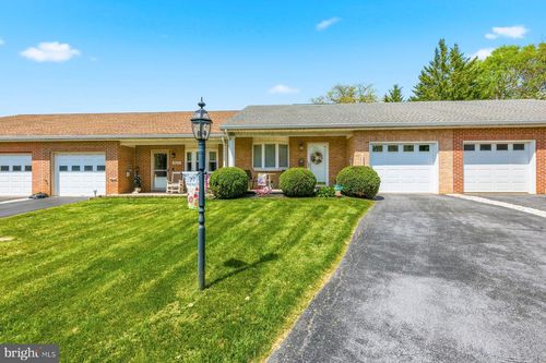 18024 Putter Dr, HAGERSTOWN, MD, 21740-7900 | Card Image