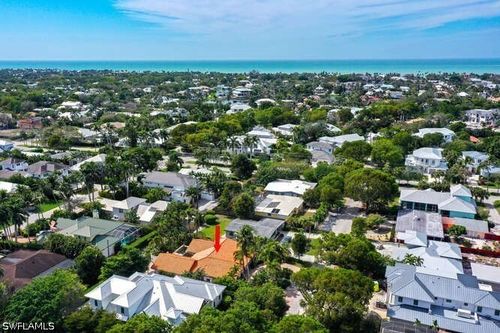 778 Broad Ct S, NAPLES, FL, 34102-5531 | Card Image