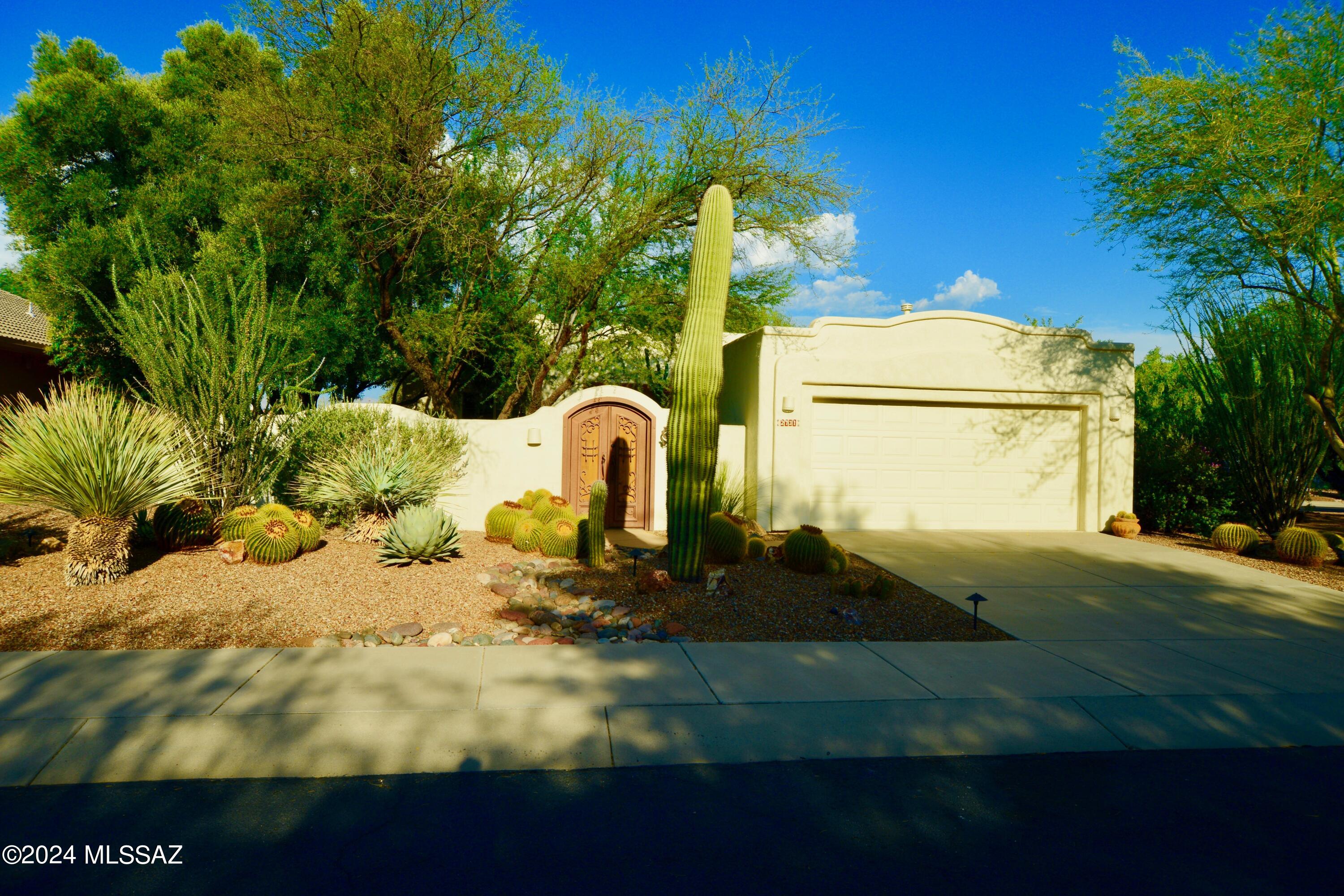 Garden Of Eden Dr, Green Valley, AZ 85614