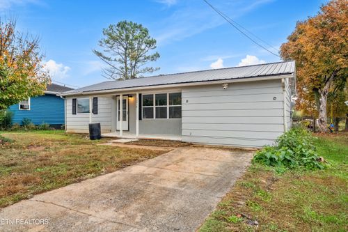 1216 Spring St, Philadelphia, TN, 37846-1633 | Card Image