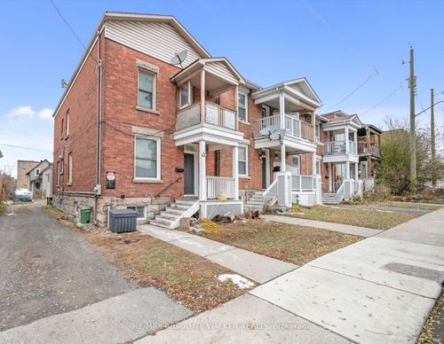 21 Raymond St, Ottawa, ON, K1R7A1 | Card Image