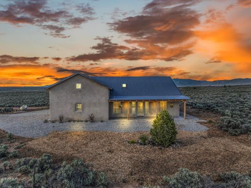 87 Arroyo Del Alamo Cir, Ranchos De Taos, NM, 87557 | Card Image