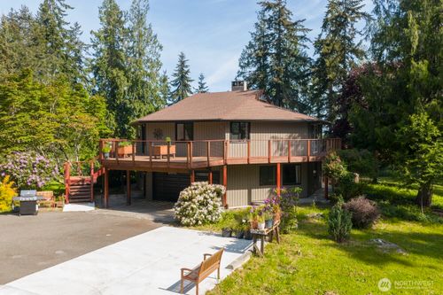 94 Racoon Rd, Sequim, WA, 98382-7597 | Card Image