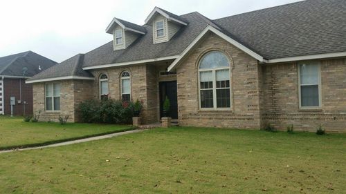 411 Nw Saddlebrook Dr, Bentonville, AR, 72712-7387 | Card Image