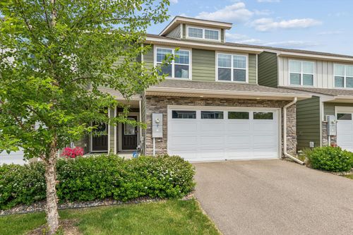 16451 Jaffna Pl, Lakeville, MN, 55044-5367 | Card Image