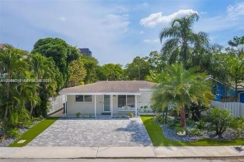 638 Sw 5th Ave, Fort Lauderdale, FL, 33315-1024 | Card Image