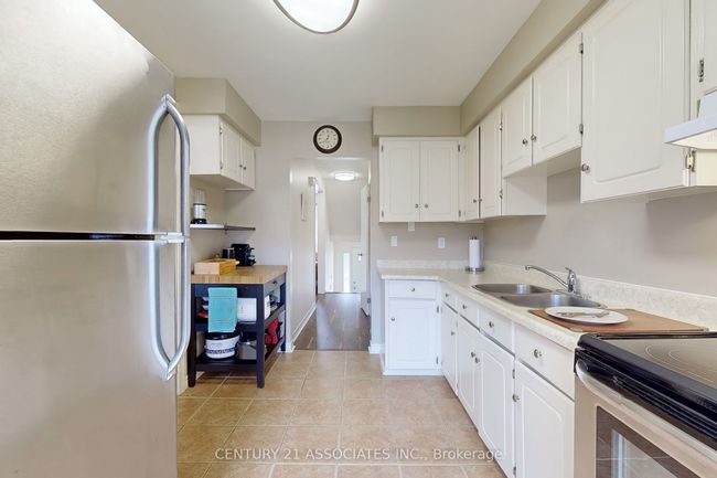 47 - 1616 Haig Blvd, Condo with 3 bedrooms, 2 bathrooms and 1 parking in Mississauga ON | Image 19