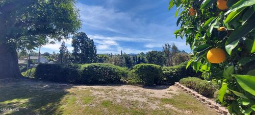 22 Van Dyke St, Thousand Oaks, CA, 91360-3254 | Card Image