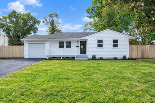 47 Hunter Ln, Centereach, NY, 11720-2519 | Card Image