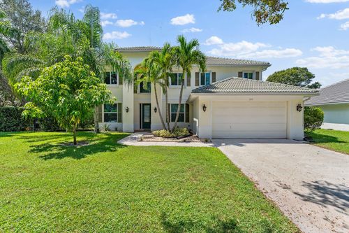 1019 Egret Cir N, Jupiter, FL, 33458-8432 | Card Image