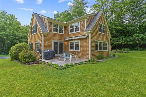438 Gold Brook Rd, Stowe, VT, 05672-4402 | Card Image