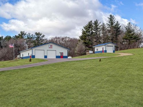 S1753 Menchoff Rd, Reedsburg, WI, 53959 | Card Image