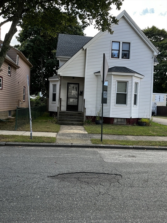 Cowdrey Ave, Lynn, MA 01904