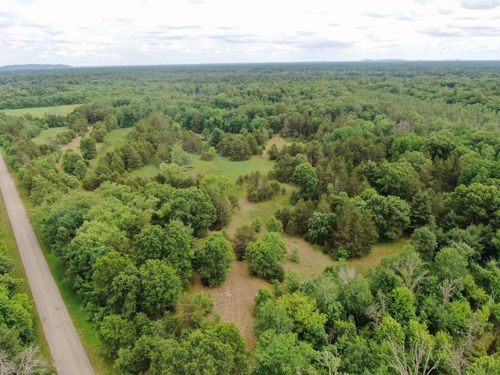 40 AC Czech Avenue, Strongs Prairie, WI, 54613 | Card Image