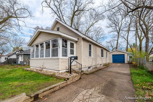 255 Holly St, Wyoming, MI, 49548-4244 | Card Image