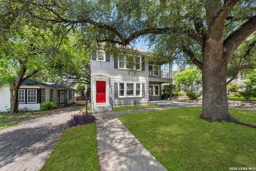 111 W Norwood Ct, San Antonio, TX, 78212 | Card Image